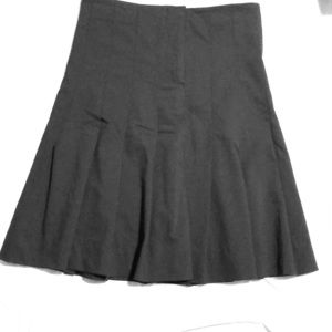 Pleated skirt